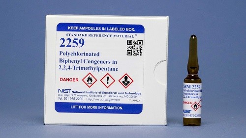 SRM 2259 - 2，2，4-三甲基戊烷中的多氯聯(lián)苯同系物